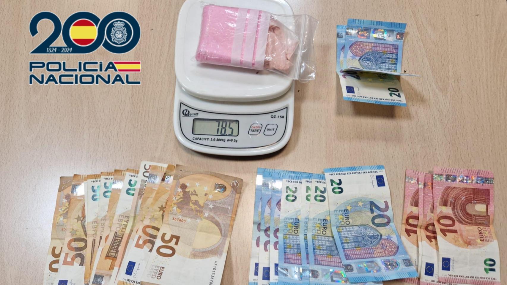 Dinero y droga incautada a dos jóvenes en Zaragoza