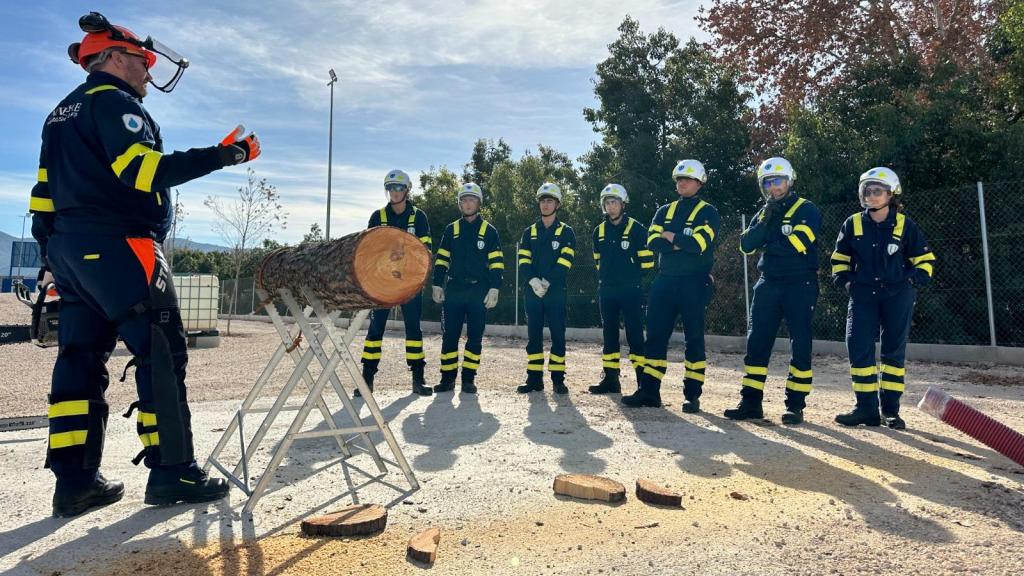 Un grupo de estudiantes en la FP de Emergencias y Protección Civil.