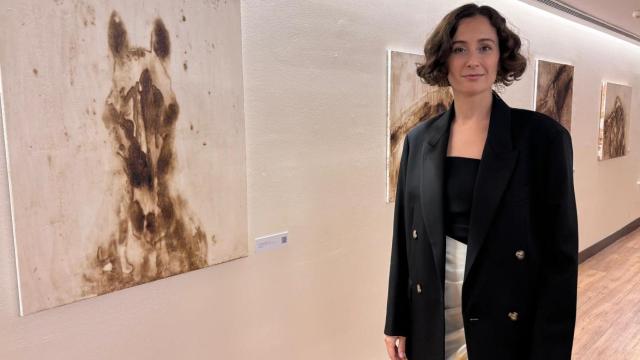 Una de las pinturas de Tiziana Domínguez en la exposición Ánima.