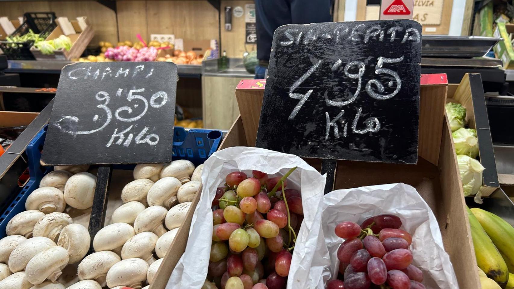 El precio de las uvas, disparadas a 5 euros el kilo a cuatro semanas de Navidad.