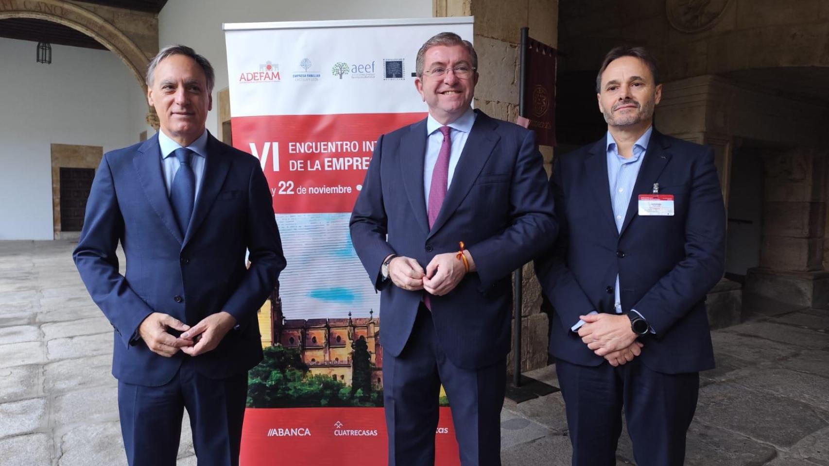 El alcalde de Salamanca, junto al presidente de la Empresa Familiar de Castilla y León, en Salamanca