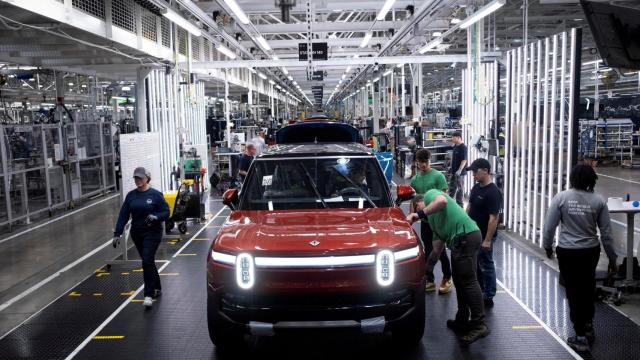 Planta de fabricación del fabricante de automóviles eléctricos Rivian en Normal.