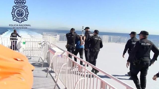 Imagen de archivo de una detención en Ceuta efectuada por la Policía Nacional.