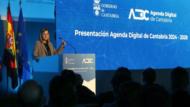 La presidenta de Cantabria, María José Sáenz de Buruaga, durante la presentación de la Agenda Digital, este 22 de noviembre.