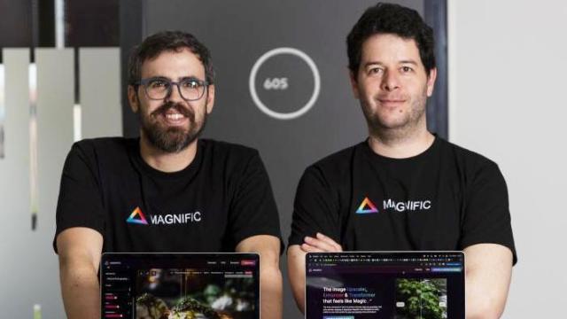 Una imagen de archivo del equipo de Magnific: Emilio Nicolás (i) y Javi López (d).