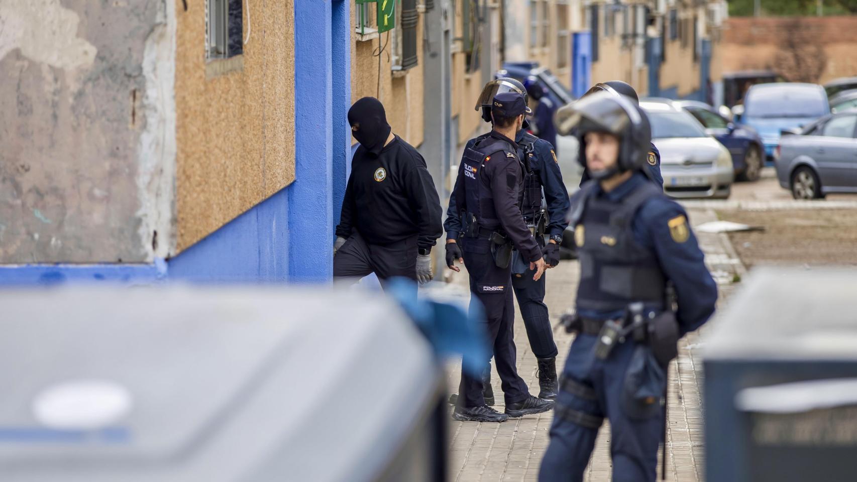 Agentes de la Policía Nacional en Huelv.