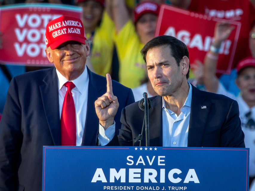 El presidente electo de los EEUU, Donald Trump, junto al próximo secretario de Estado, Marco Rubio, en un mitin durante la campaña electoral el pasado mes.