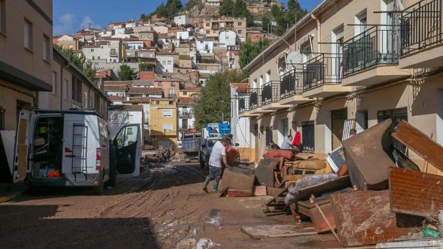 Imagen de una calle inundada en Mira (Cuenca) tras la DANA del pasado 29 de octubre.