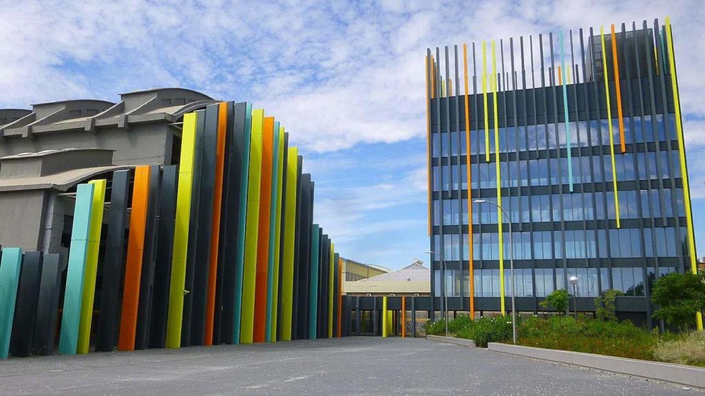 La catedral de las Nuevas Tecnologías en el distrito de Villaverde de Madrid.