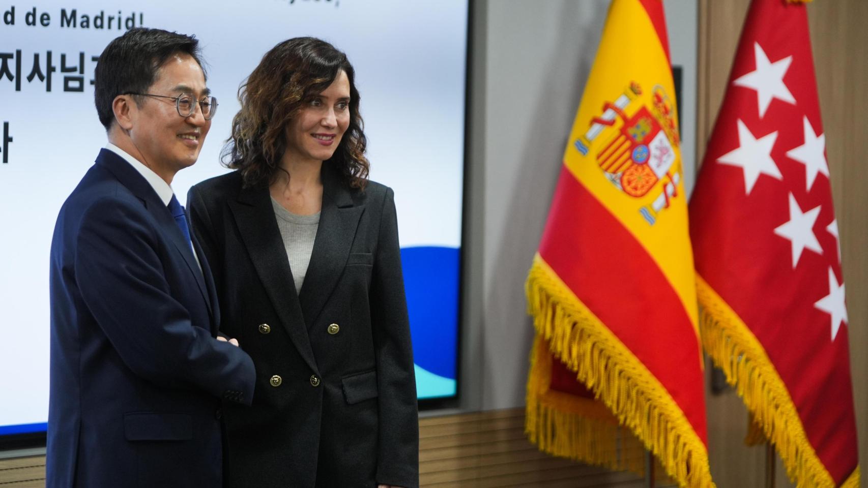 Isabel Díaz Ayuso, presidenta de la Comunidad de Madrid, durante su viaje oficial a Corea del Sur.