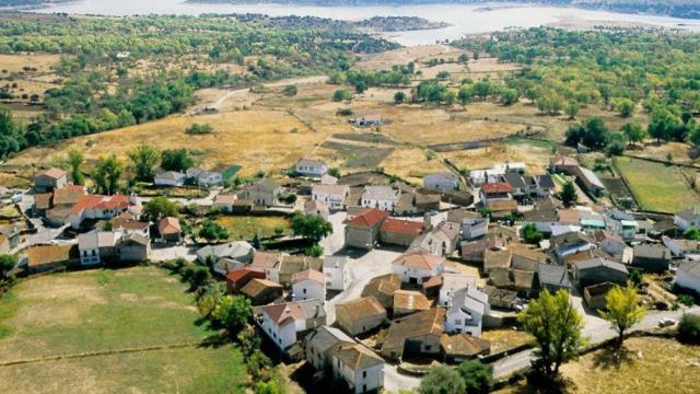 Vista aérea de un pueblo de la Comunidad de Madrid.