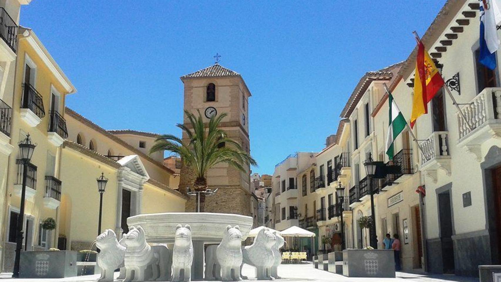 El pueblo de Almería que tienes que visitar este otoño: le llaman la 'ciudad del oro blanco'.