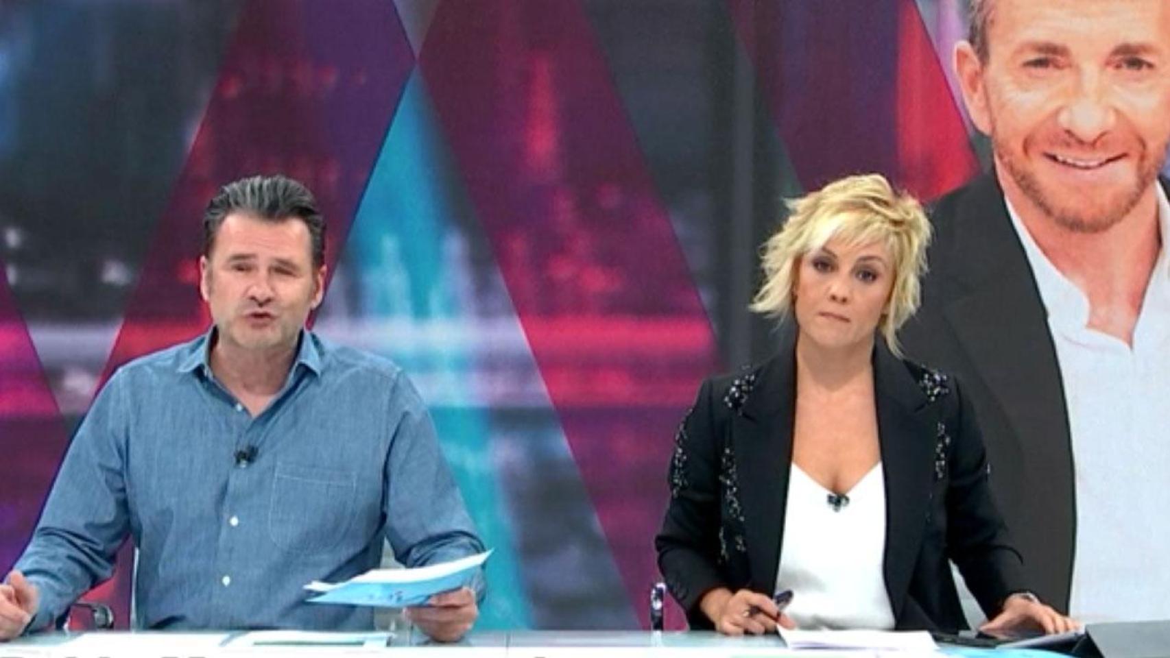 Iñaki López y Cristina Pardo en 'Más vale tarde'.