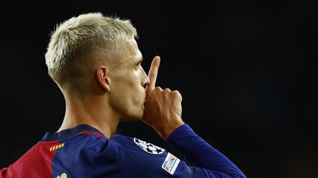 Dani Olmo celebra su gol ante el Brest.