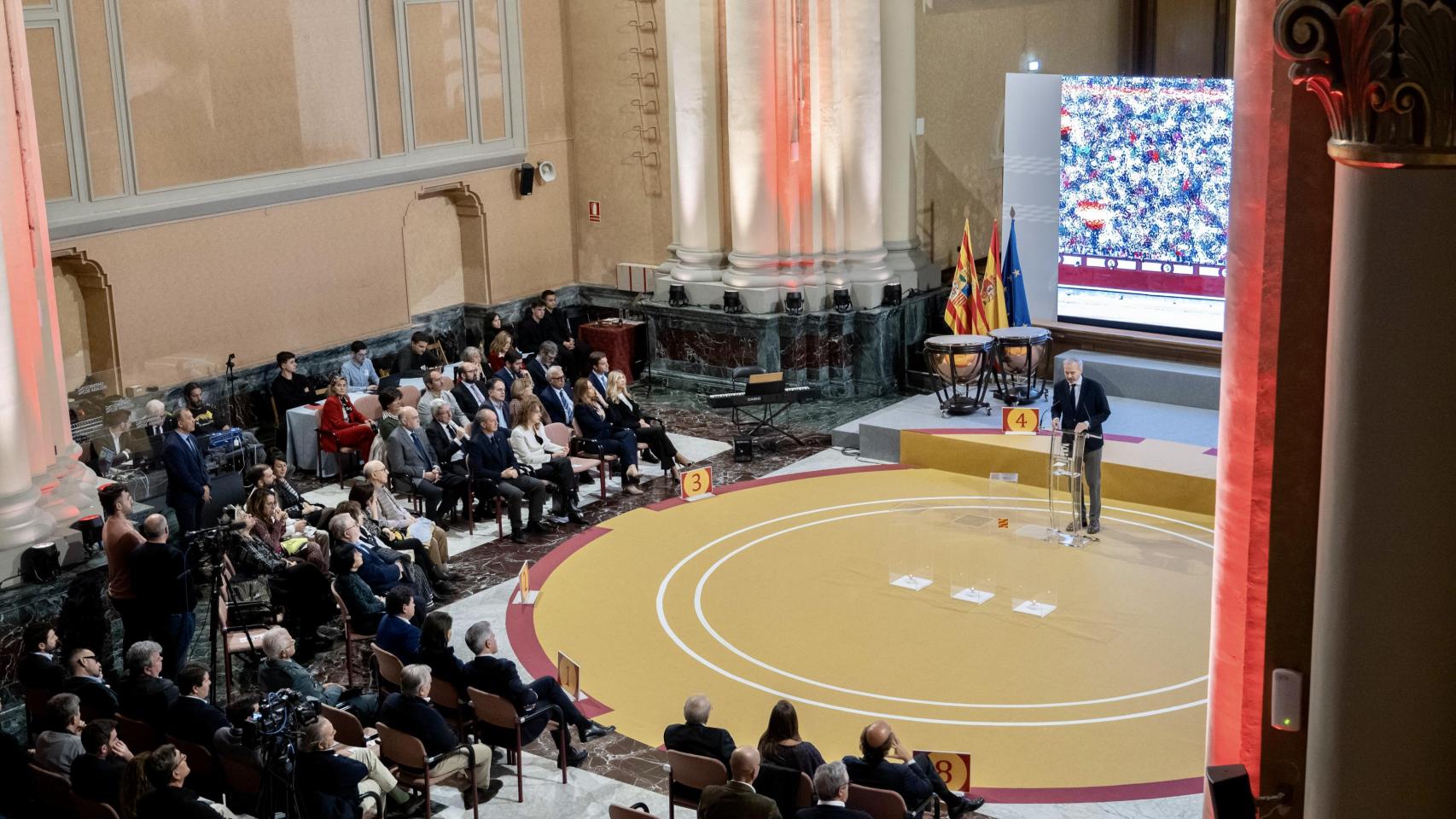 La sala de la Corona, convertida en un albero.