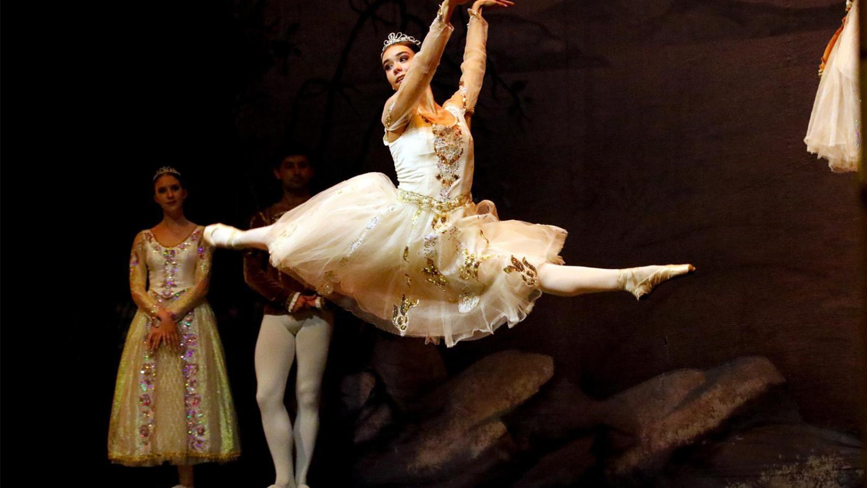 El ballet del 'Lago de los Cisnes' de la International Ballet Company