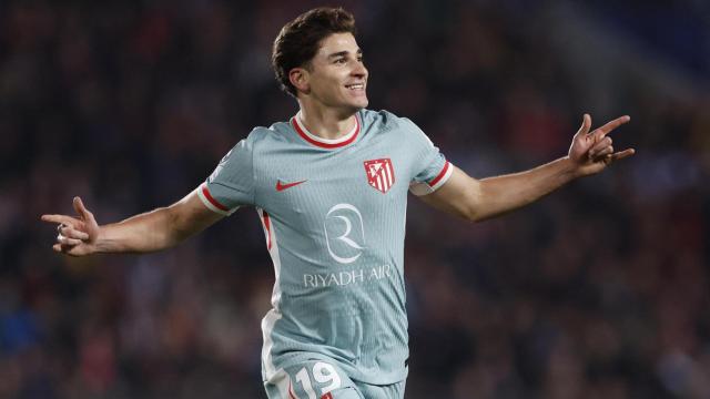 Julián Álvarez celebra uno de los goles con el Atlético de Madrid en Champions.