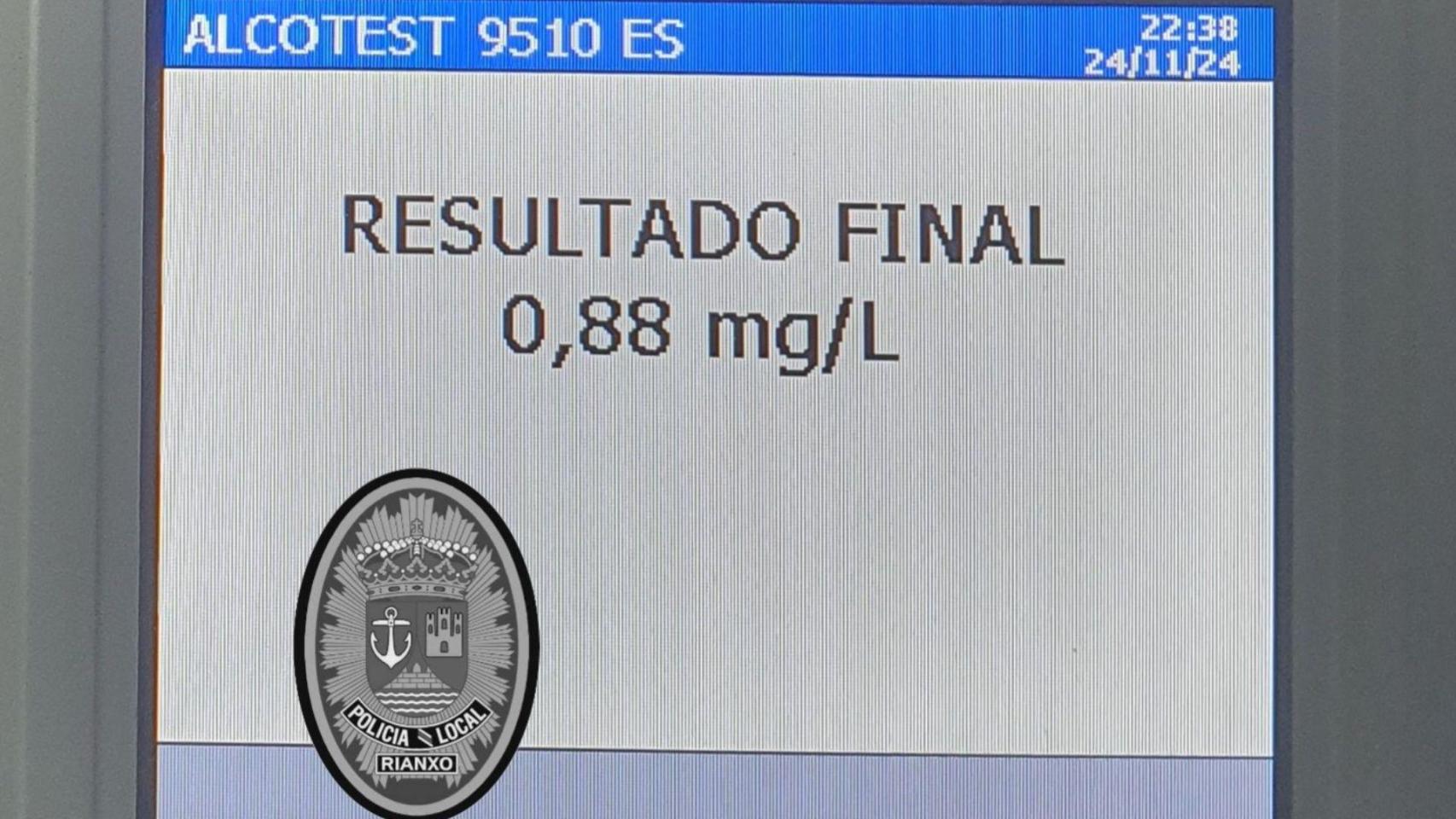 Interceptan en Rianxo a un conductor que cuadruplicaba la tasa de alcoholemia.