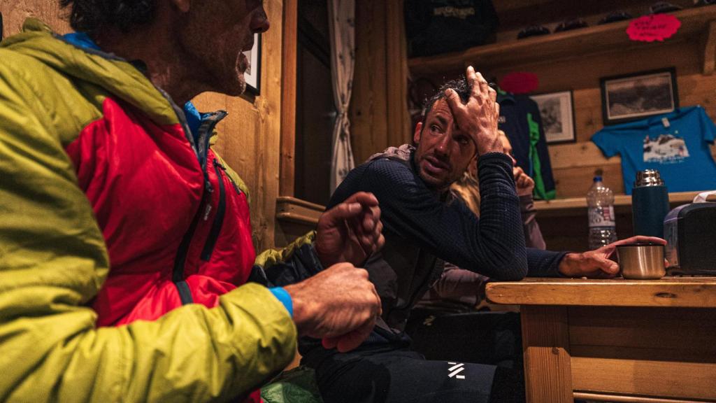 Kilian Jornet durante su reto Alpes Connections.