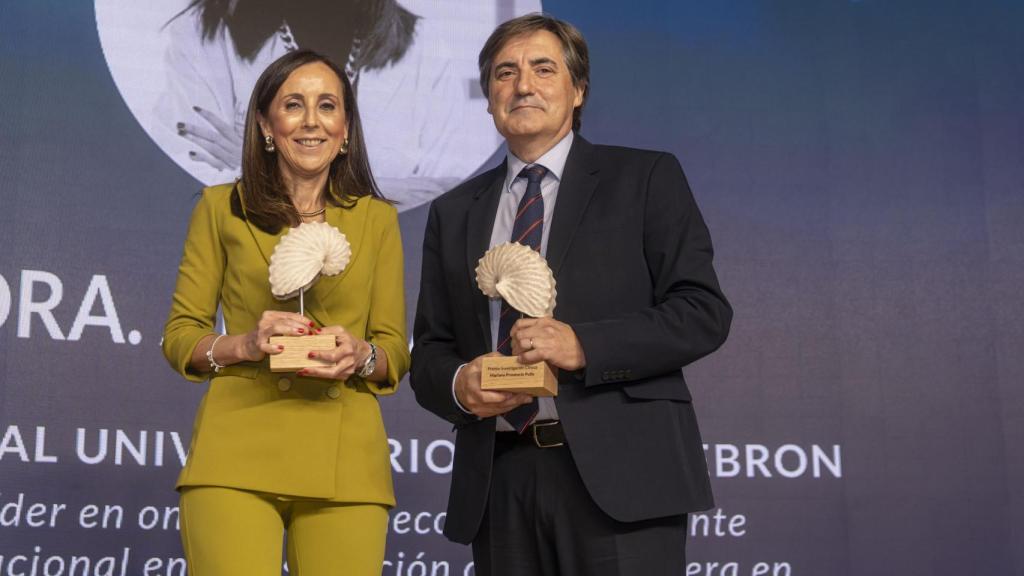 Dra. Ana Oaknin y Dr.Mariano Provencio, premio a la trayectoria en investigación clínica.