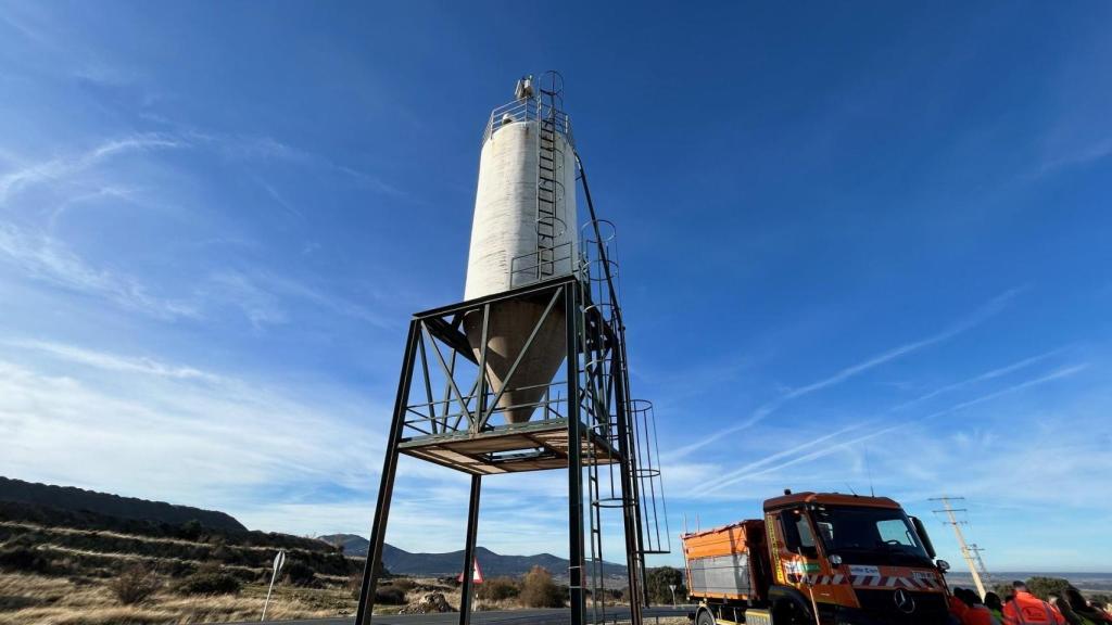 Visita al sensor de llenado de silos de Otero de Herreros