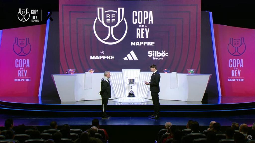 El sorteo de Copa del Rey ha incluido un homenaje a las zonas afectadas por la DANA