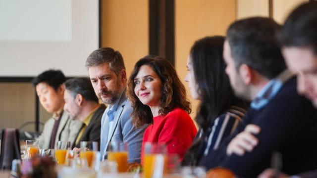 La presidenta de la Comunidad, Isabel Díaz Ayuso, en Seúl.