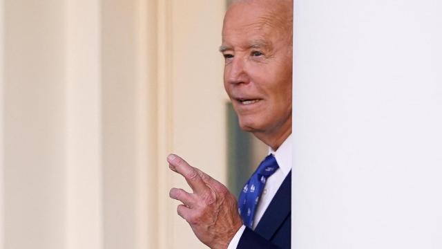 Joe Biden, al ser preguntado el martes por una tregua en Gaza, respondió cruzando dedos.