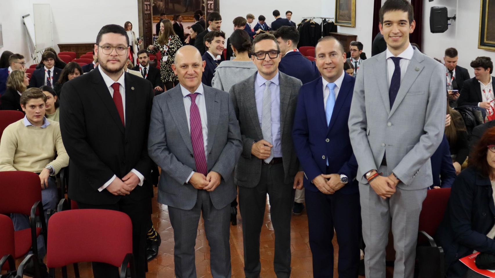 Jorge López, Fernando Carbajo. Juan Manuel Corchado, Luis Sánchez Arévalo y José Julio López en la inaguruación