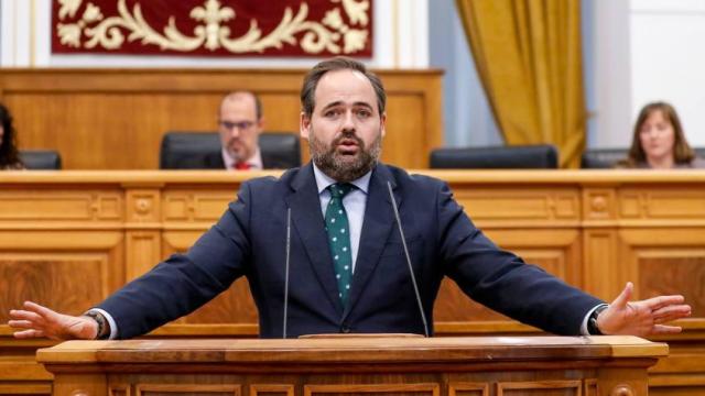 Paco Núñez, presidente del PP de Castilla-La Mancha, este jueves en el Pleno de las Cortes regionales.