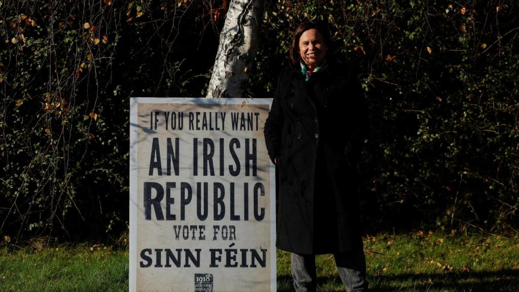 La presidenta del Sinn Fein y líder de la oposición, Mary Lou McDonald