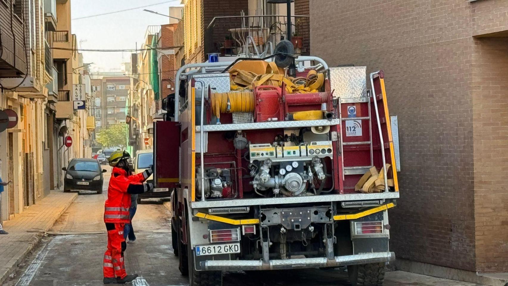 Retirada de lodo de ascensores. Diputación de Valencia