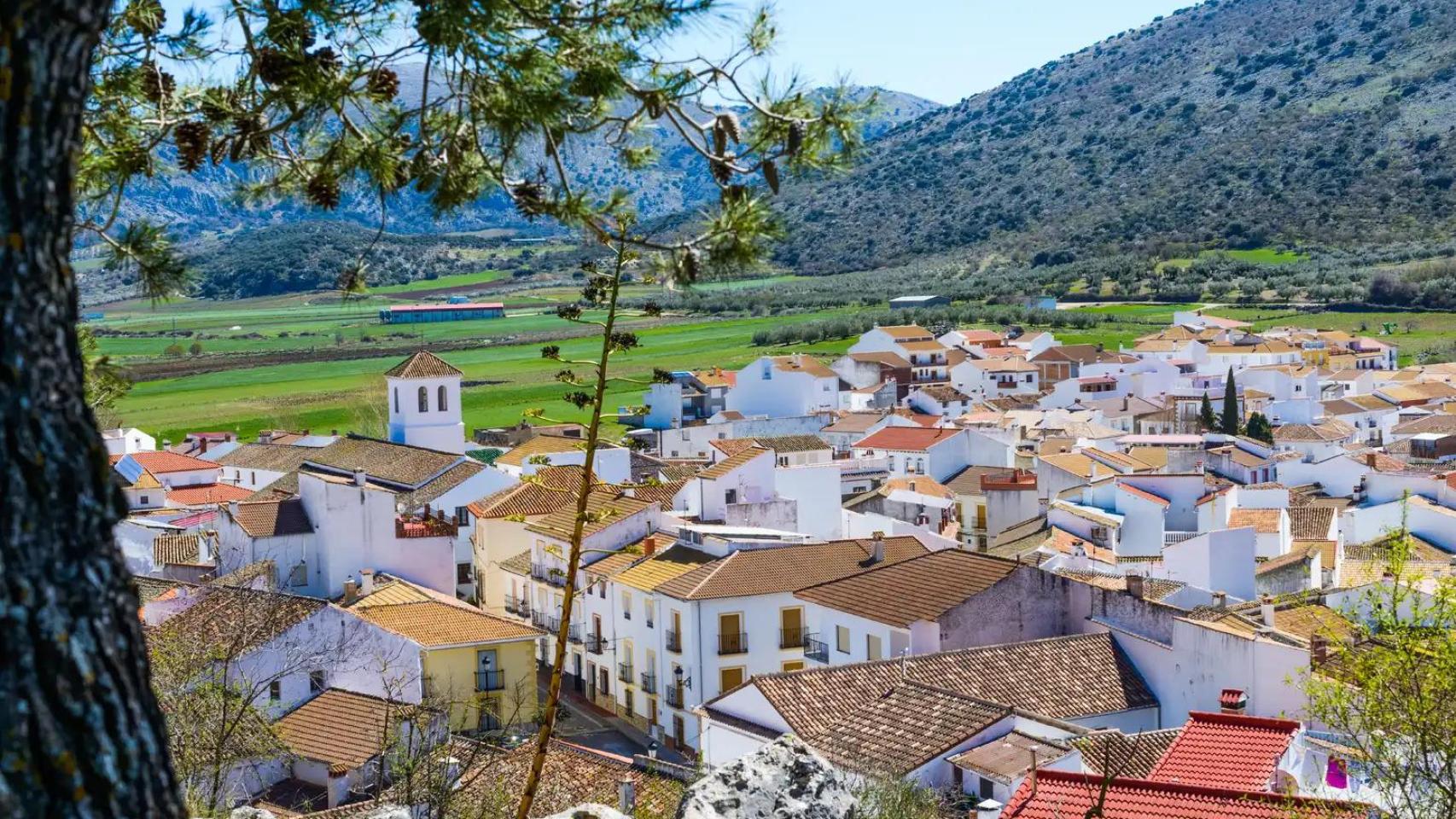 Este es el peor pueblo para vivir en Málaga, según la IA: Carece de servicios básicos e infraestructuras