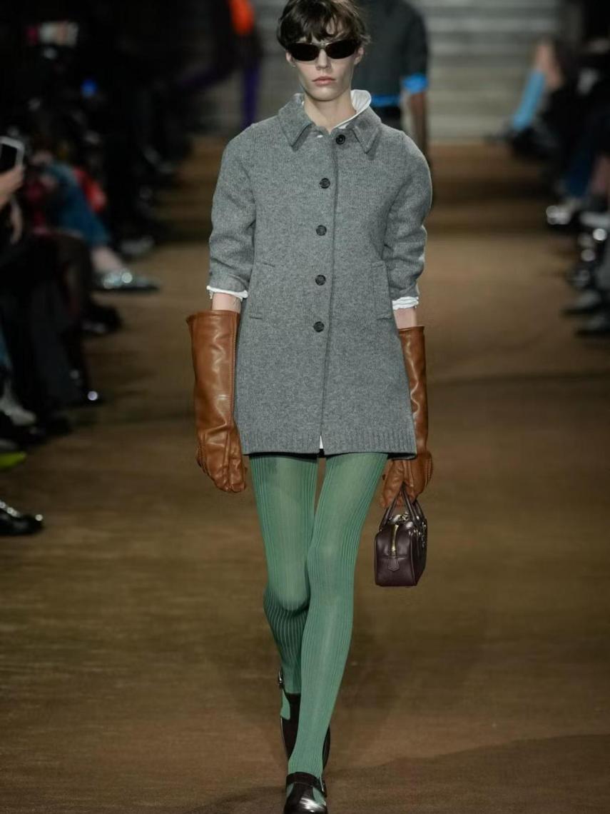 Silueta del desfile otoño-invierno 2024-2025 de Miu Miu.