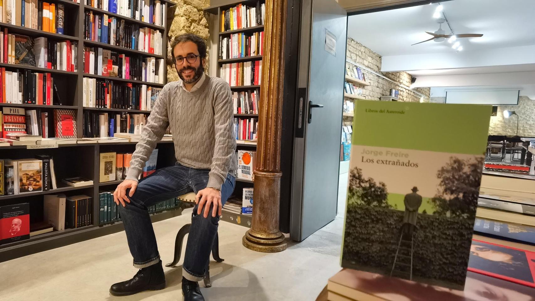 El filósofo y ensayista Jorge Freire, este jueves en la librería Pynchon de Alicante.