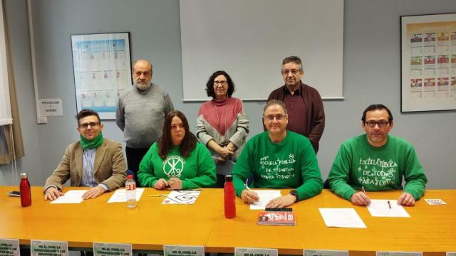 Presentación de la manifestación por la educación pública en Zaragoza