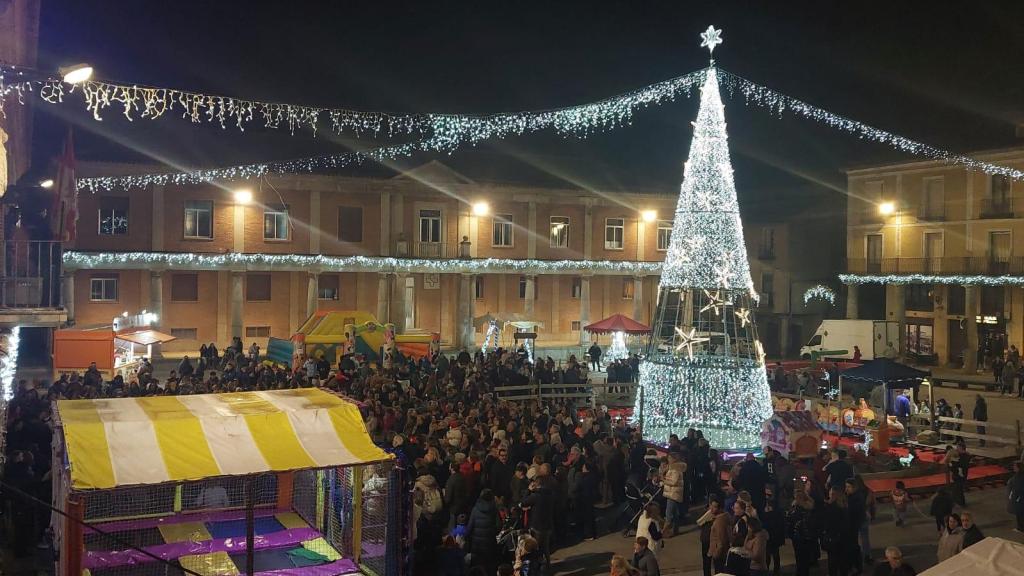 Encendido de luces navideñas en Medina de Rioseco