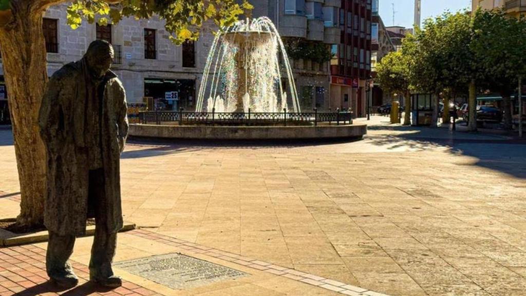 Plaza del Ayuntamiento de la localidad burgalesa.