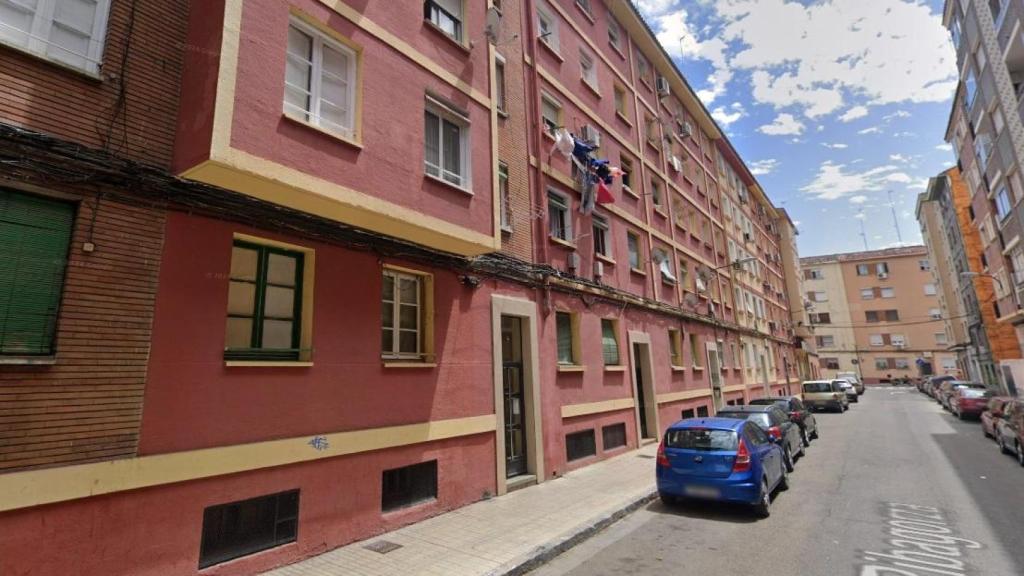 El incendio se ha producido en un edificio de la calle de Ribagorza, en Zaragoza