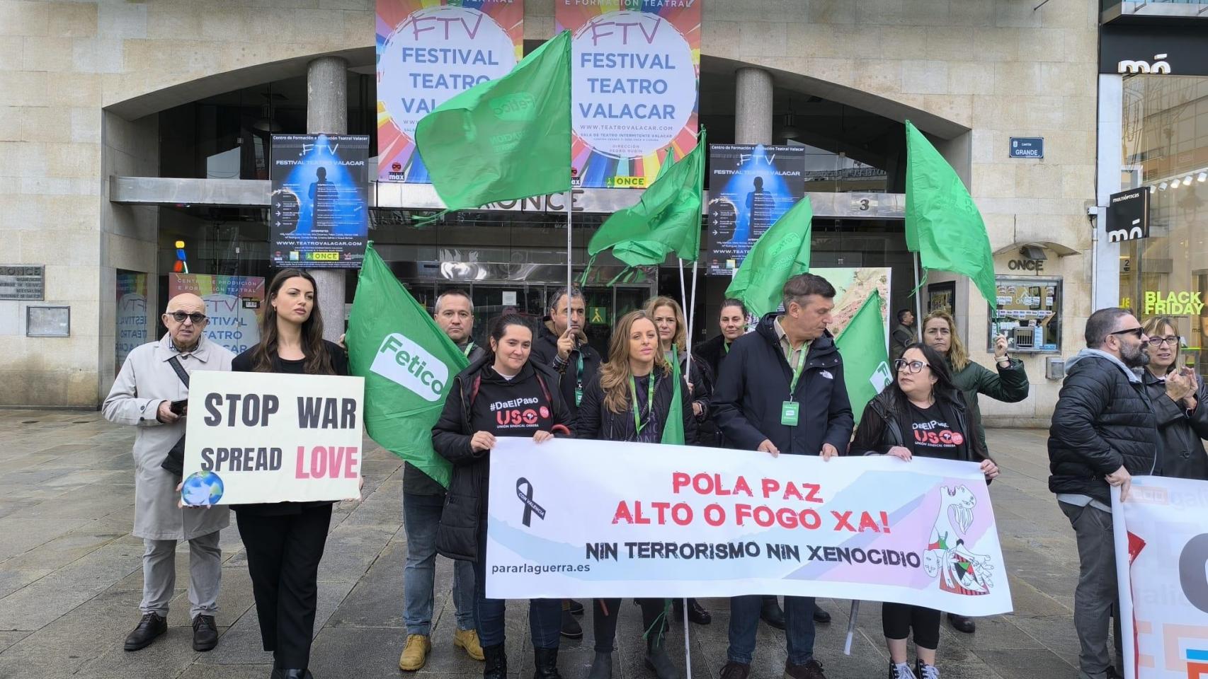 Concentración en el Obelisco de A Coruña por Palestina