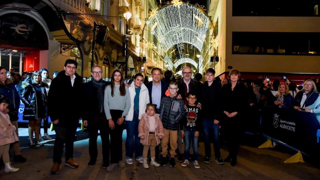 Acto de encendido de luces de Navidad en Albacete. Foto: Ayuntamiento.