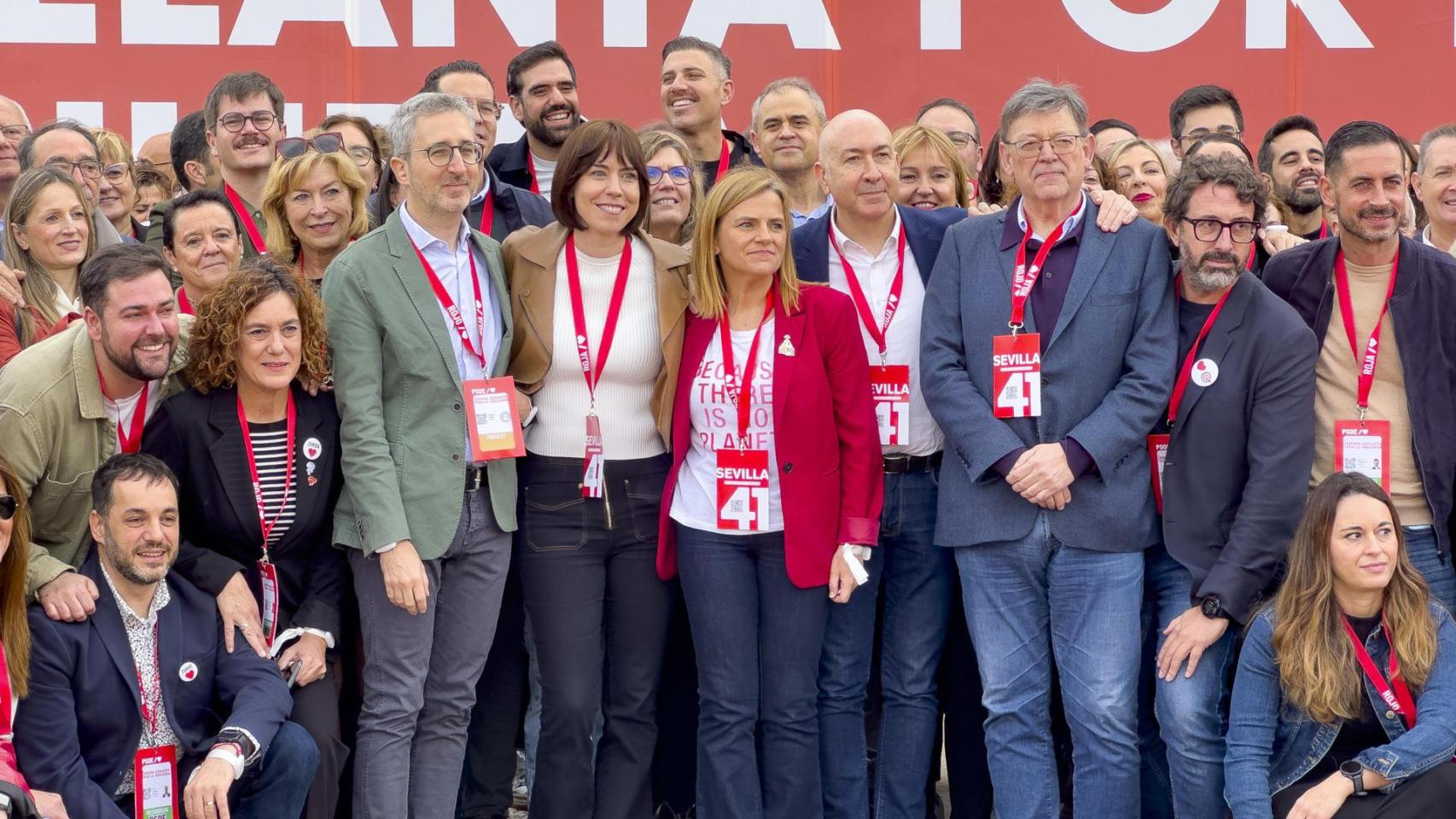 La delegación Valencia en el Congreso socialista de Sevilla