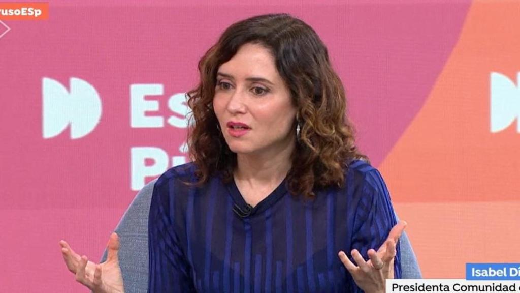 Isabel Díaz Ayuso este lunes en una entrevista en Antena 3.