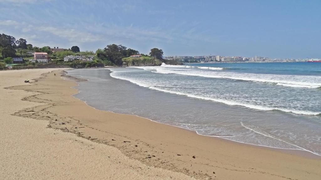 Playa de Bastiagueiro.