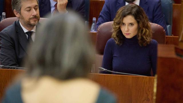 La presidenta de la Comunidad de Madrid, Isabel Díaz Ayuso, durante un pleno en la Asamblea de Madrid, a 14 de noviembre de 2024