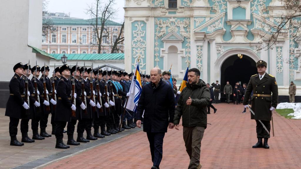 Scholz advierte contra cualquier compromiso con Rusia sin acuerdo de los ucranianos.