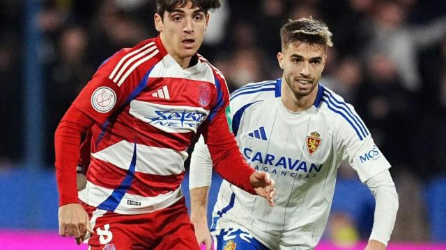 Alberto Marí ante el Granada.