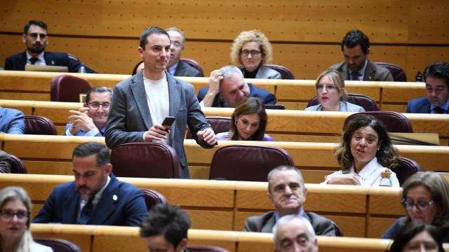 Juan Lobato este martes en el Senado.