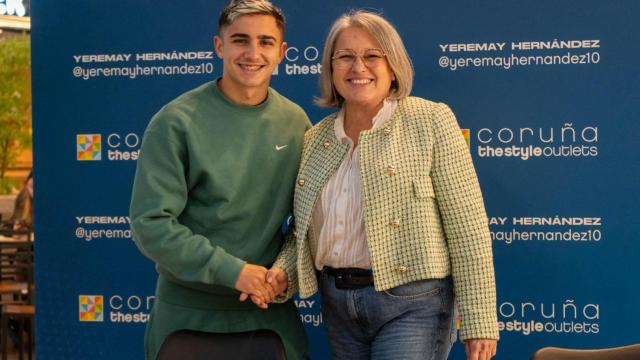 Coruña The Style Outlets y el futbolista Yeremay Hernández unen sus caminos