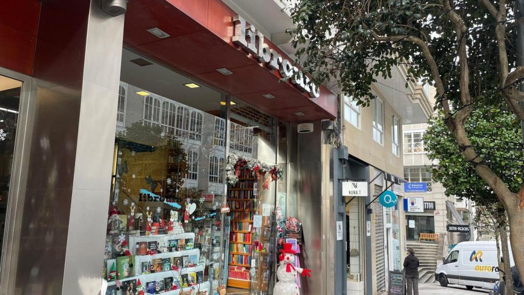 Fachada de Librouro, en Vigo.